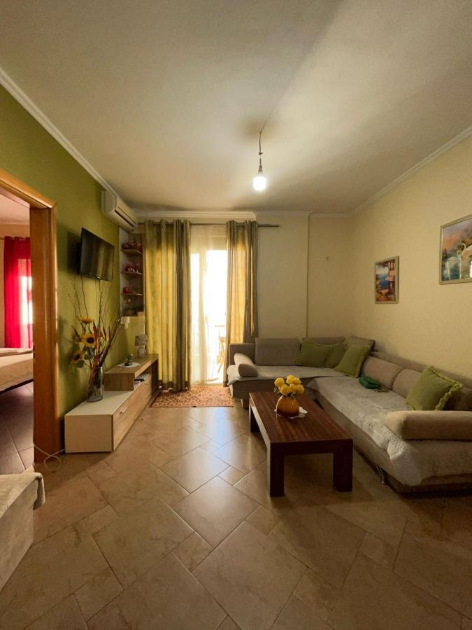 Apartment Buneci